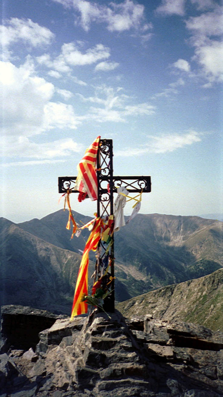 Croix au sommet du Canigou